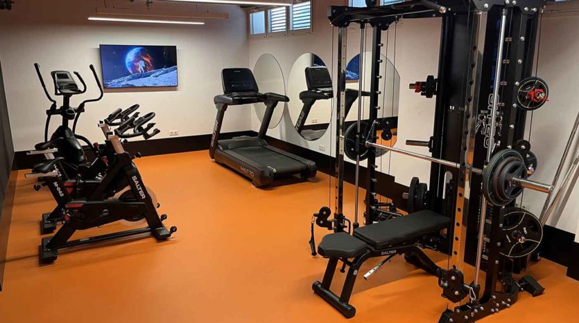 Resi estudiantes Vibe Granada Gym