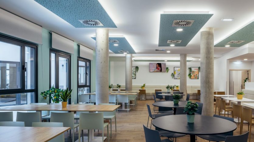 Residencia Estudiantes Camplus Oviedo Aller Comedor