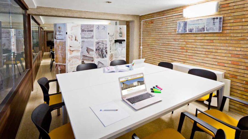 Residencia Universitaria Camplus Campana Pamplona Sala de Trabajo