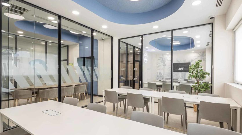 Residencia Estudiantes AMRO en Pamplona zona de estudio y reuniones