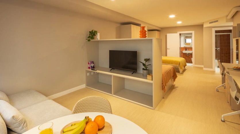 Residencia de estudiantes AMRO Valencia Puerto estudio doble superior