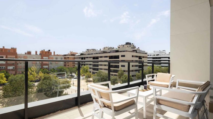 Residencia Universitaria AMRO Getafe vista exterior terraza