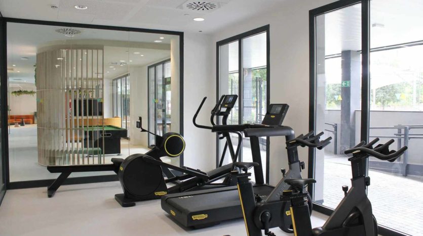 Residencia Universitaria AMRO Getafe gimnasio