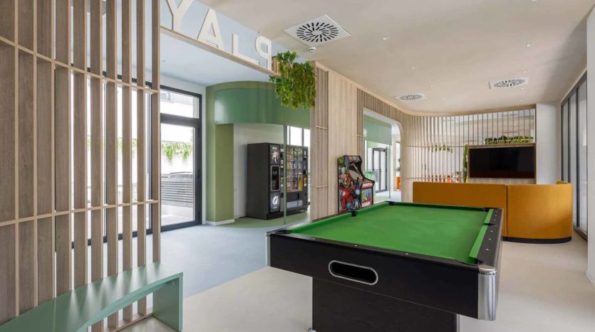 Residencia Universitaria AMRO Getafe sala de juegos
