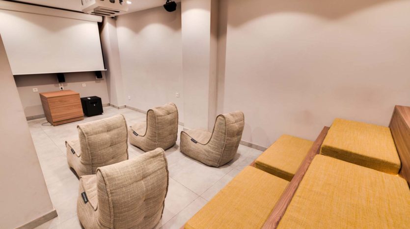 Residencia Universitaria Livensa Living Barcelona Marina sala de cine