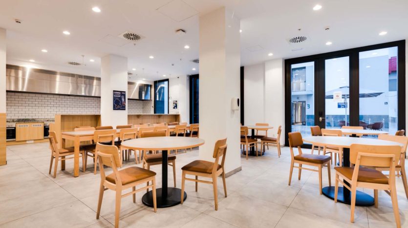 Residencia Universitaria Livensa Living Barcelona Marina zona común