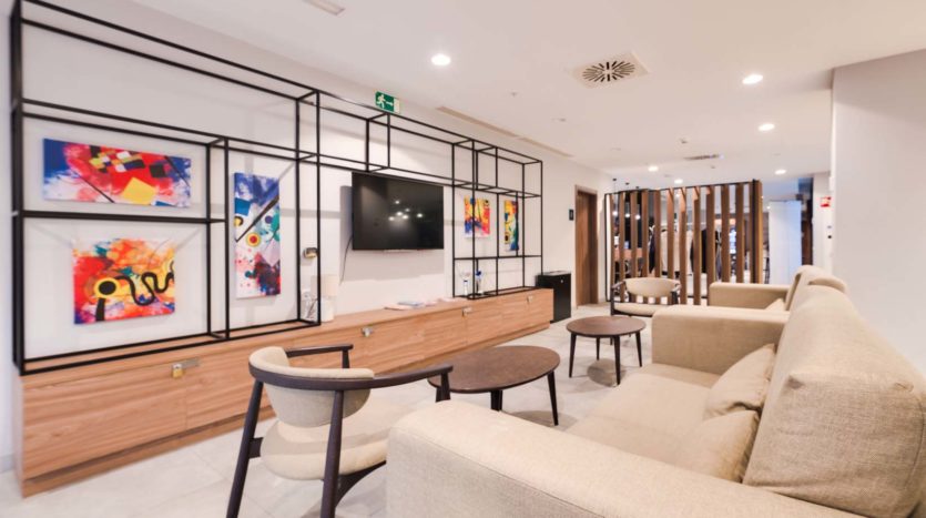 Residencia Universitaria Livensa Living Barcelona Marina zona de juegos