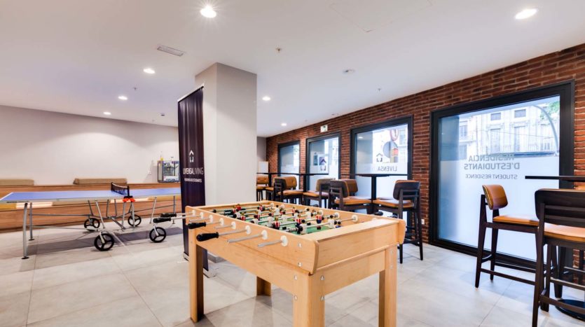 Residencia Universitaria Livensa Living Barcelona Marina zona entretenimiento