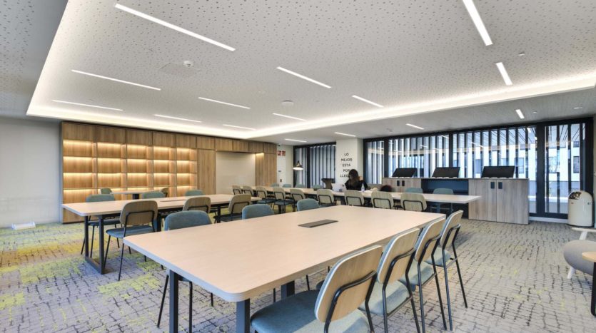 Residencia de estudiantes Madrid Getafe Livensa Living biblioteca