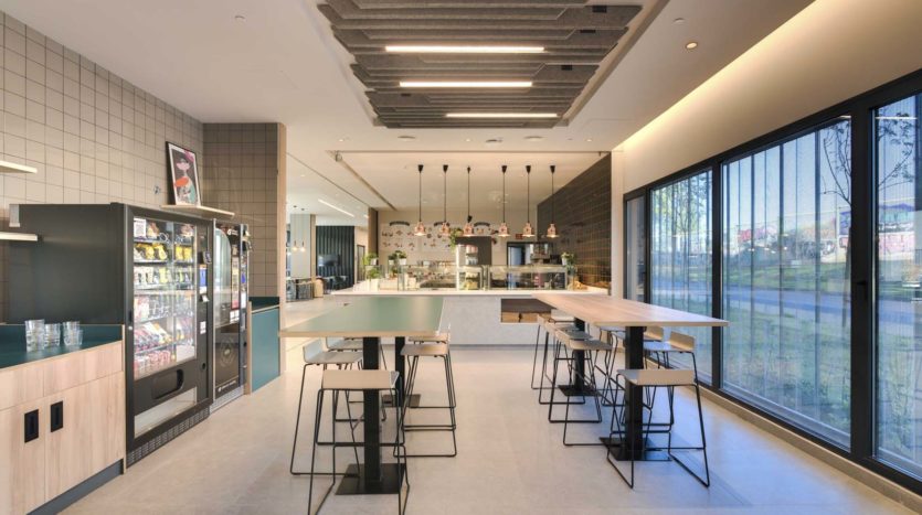 Residencia de estudiantes Madrid Getafe Livensa Living comedor