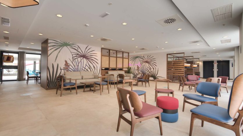 Residencia de estudiantes en Salamanca Livensa Living zona de descanso