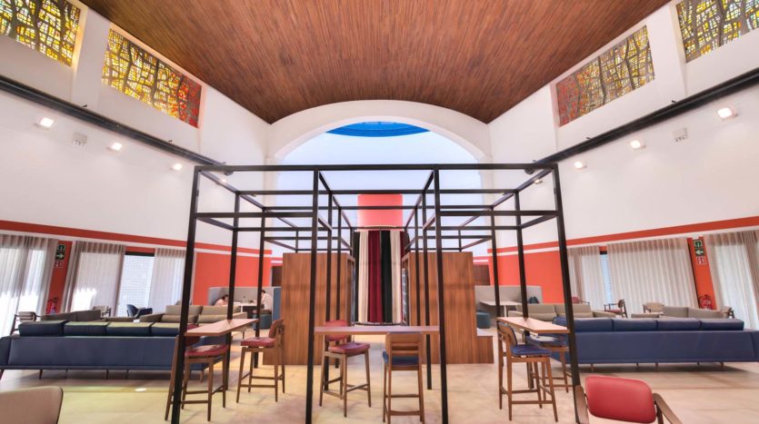 Residencia de estudiantes Livensa Living Pamplona zonas comunes