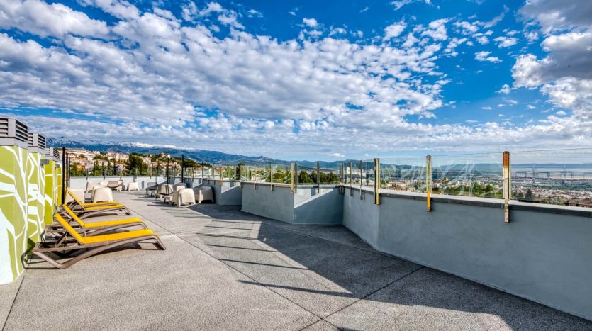 Residencia universitaria Granada Cartuja rooftop