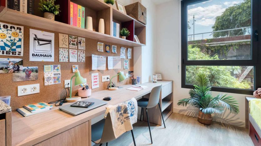 Habitación Twin Standard en residencia de estudiantes Livensa Barcelona Parallel