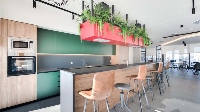 Alojamiento Livensa Living Alcobendas cocina comun