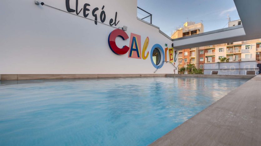 Alojamientos Livensa Living Studios Valencia Viveros piscina