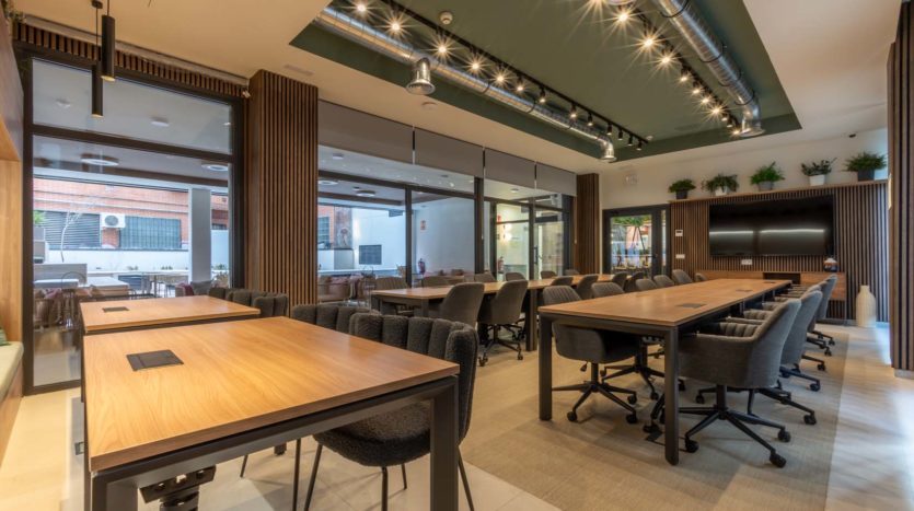 Residencia de estudiantes Nido Living Madrid sala coworking