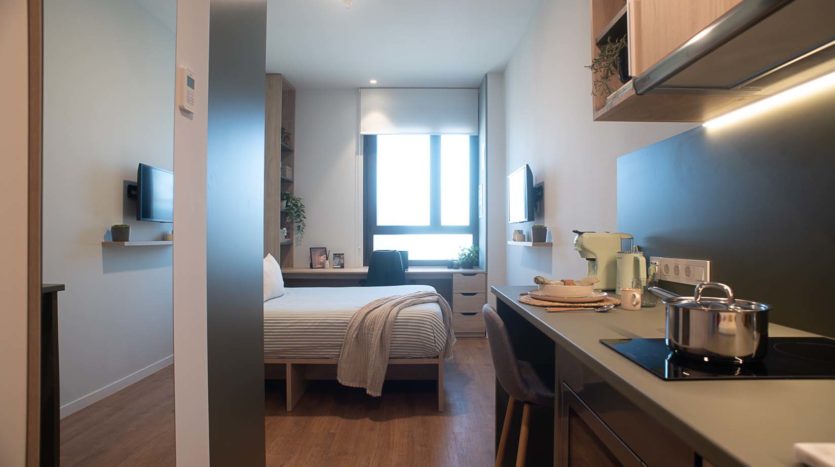 Residencia de estudiantes Nido Malvarrosa en Valencia premium studio