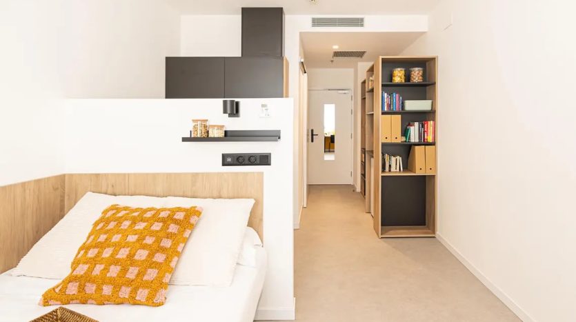 Residencia de estudiantes Sevilla Bermejales habitación individual plus con cocina
