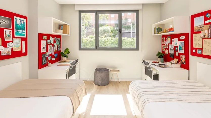 Residencia de estudiantes en Madrid Emilia Pardo Bazán habitación doble superior